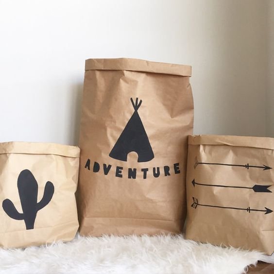 papírzsákok tárolásra